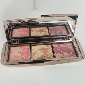 LIMITED HOURGLASS AMBIENT STROBE BLUSH PALETTE